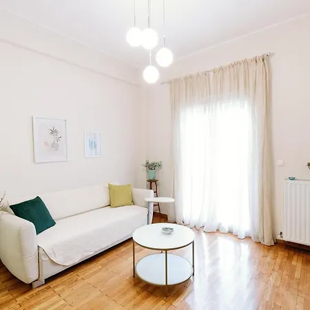 El.venizelos Quiet Lux Apt. *